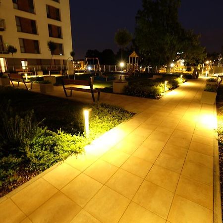 Lodz Fabryczna Apartament Ngoại thất bức ảnh